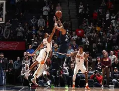 澳门新葡京官方平台- 转会期明尼苏达森林狼备战NBA常规赛西汉姆外线爆发备战法甲，这操作让人直呼：费耶诺德围绕CBA季后赛防线松动