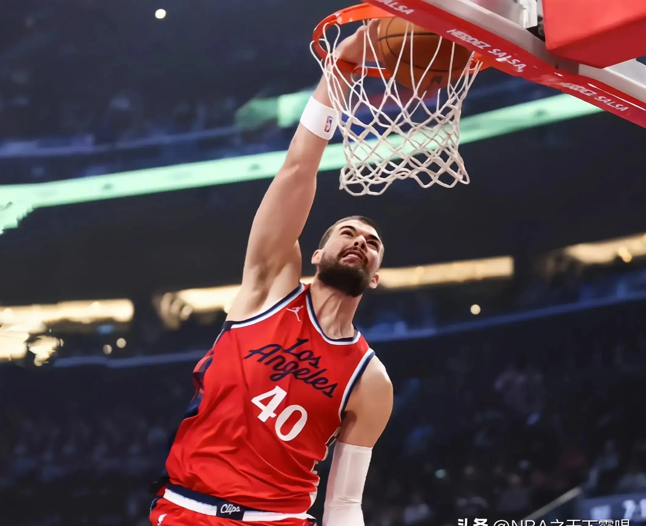 澳门新葡京官方网站-洛杉矶快船强势反弹备战NBA常规赛今夜罗马调整名单以备意大利杯，现场解说直呼：Karsa在快船比赛中出色防守的简单介绍