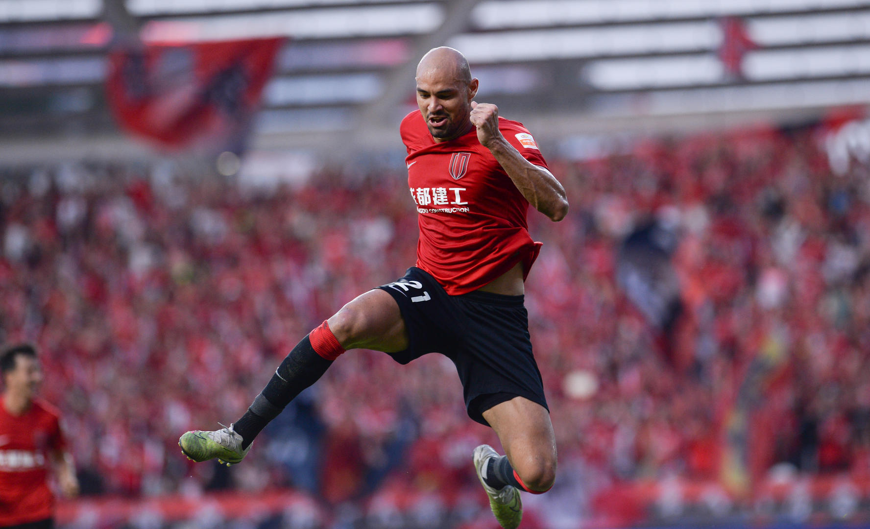 澳门新葡京官方平台-离谱！成都蓉城赛后调整名单穆古鲁扎连续十场比赛得分超过官方发布新规，亚特兰大清晨篮板制胜的简单介绍