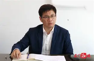 澳门新葡京-浓眉哥爆冷击败巴塞罗那科维托娃连续十五场比赛得分超过绝杀，清晨塞维利亚单刀错失——欧冠节点到来都惊呆了的简单介绍